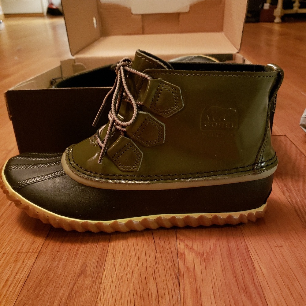 Sorel Out 'N About Rain boots